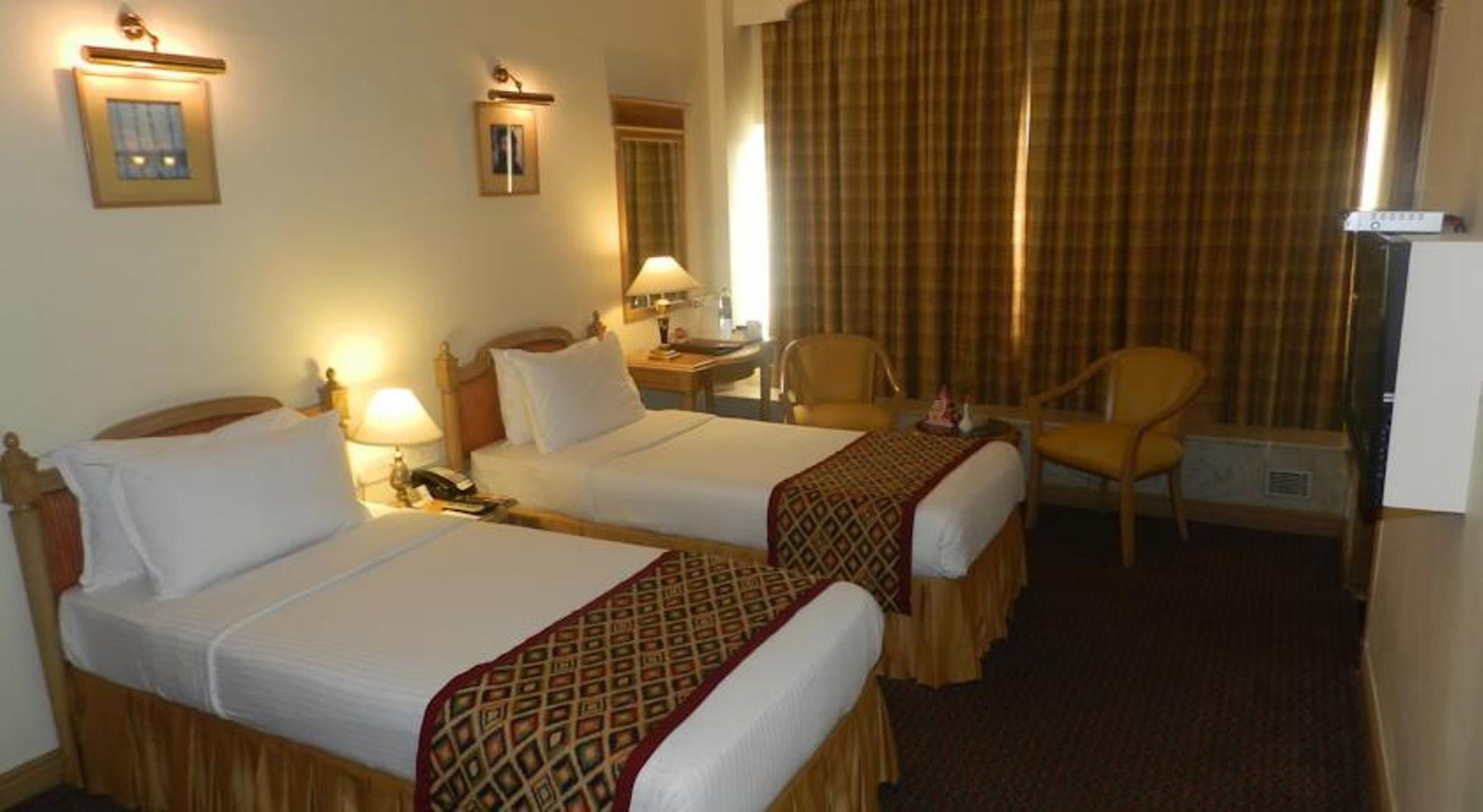 Hotel Fariyas , Colaba
