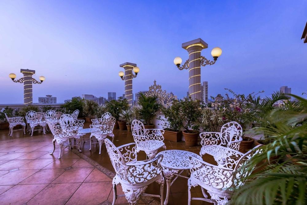 Godwin - Colaba