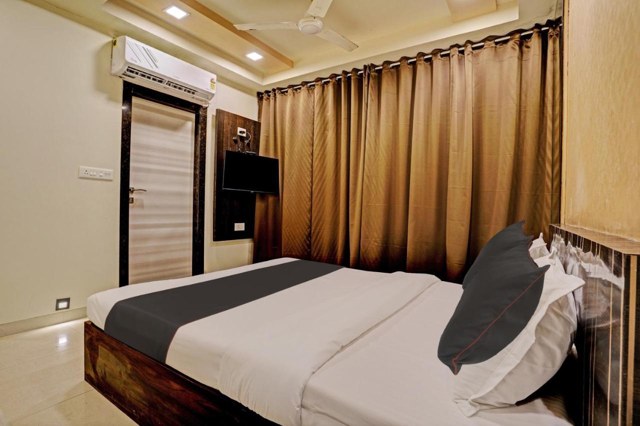 Hotel Collection O 81533 Galaxy Shelter 3*
