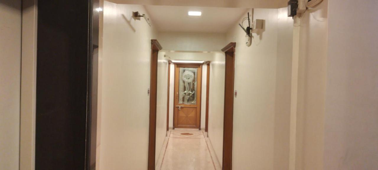 Shine Hospitality Palace Mumbai