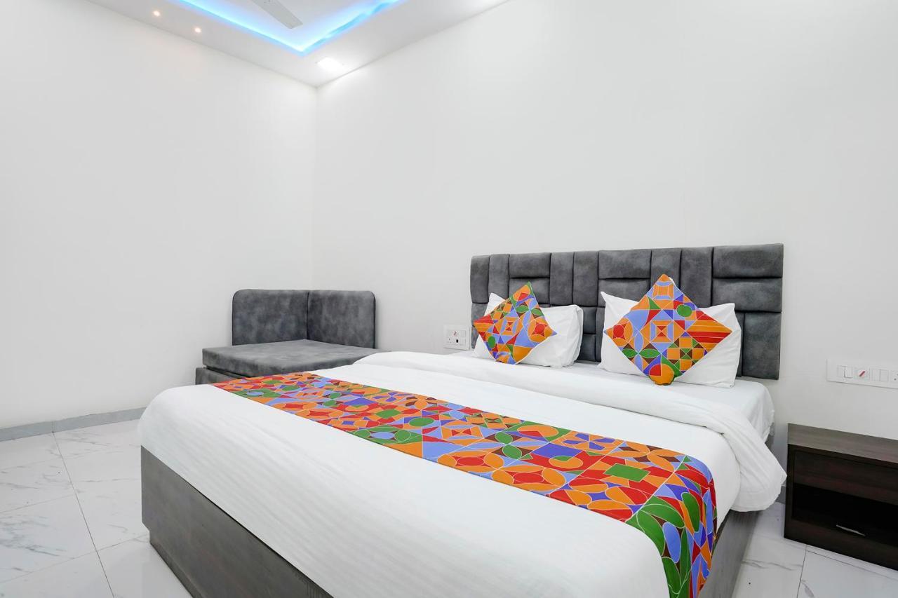 Fabexpress Bhau Residency - Nr International Airport 3*