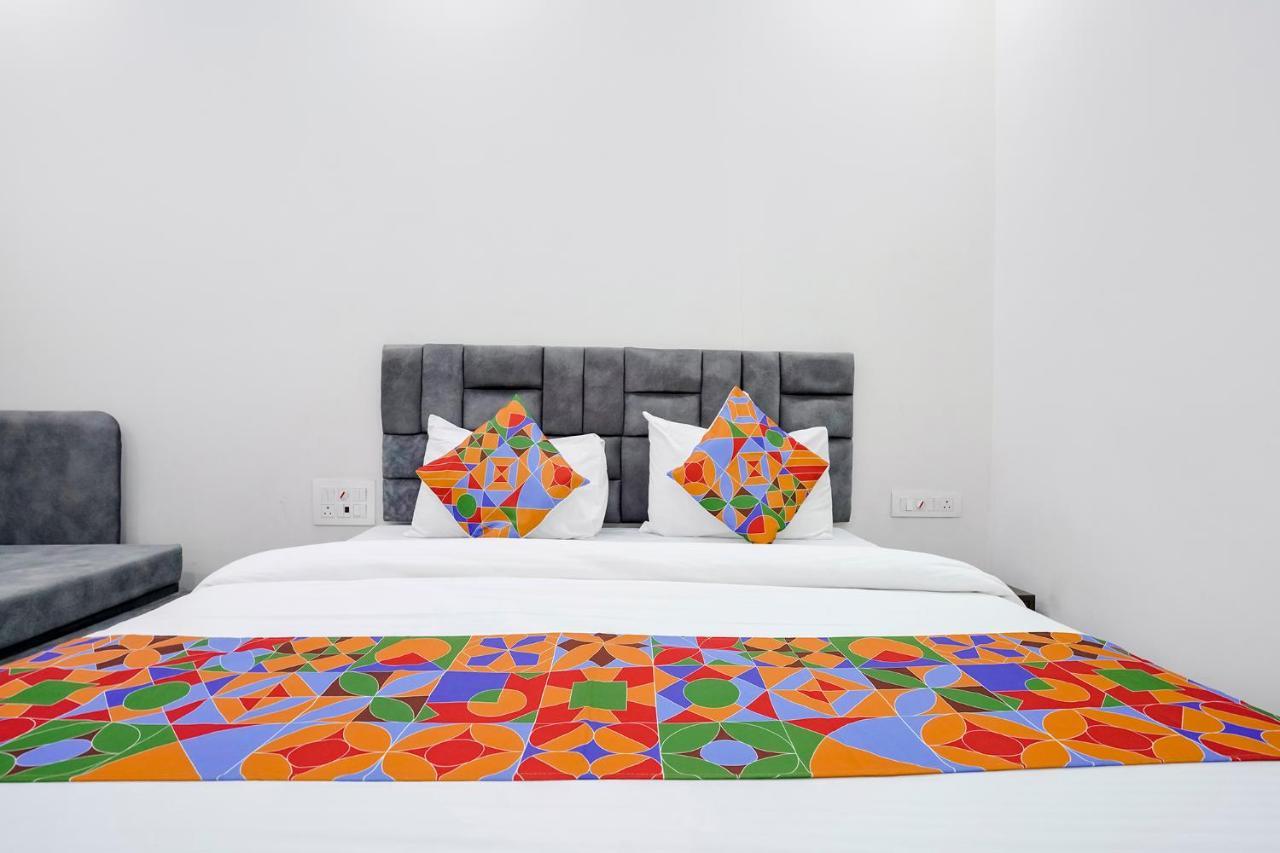 Hotel Fabexpress Bhau Residency - Nr International Airport Mumbai