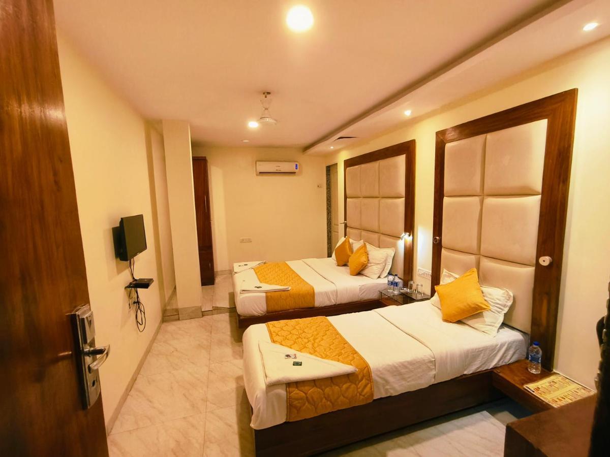 Apex Hotel 3*