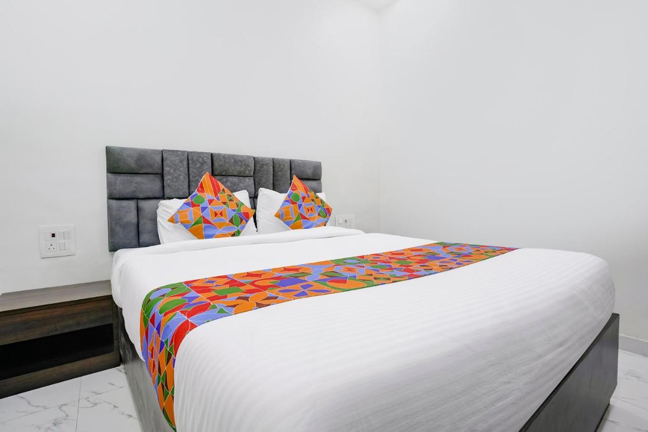 Hotel Fabexpress Bhau Residency - Nr International Airport