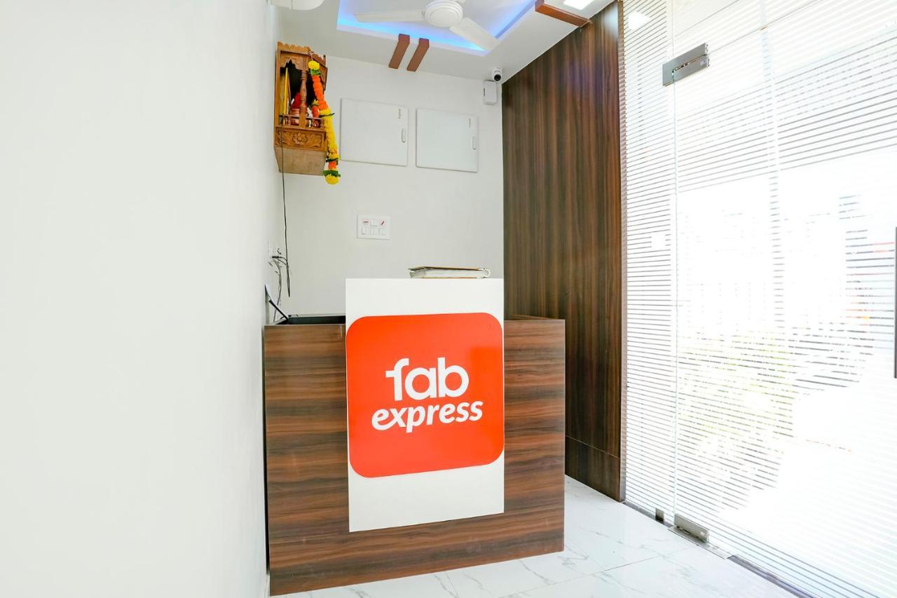 Fabexpress Bhau Residency - Nr International Airport 3*