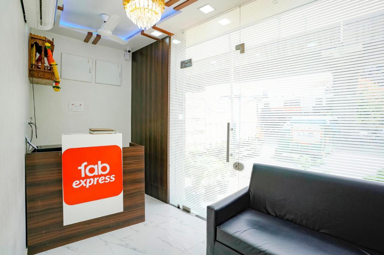 Fabexpress Bhau Residency - Nr International Airport 3* Mumbai