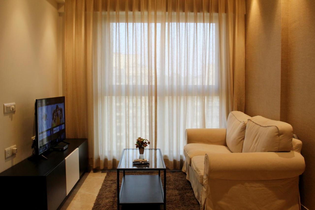 Maxxvalue Hiranandani Powai Apartment *