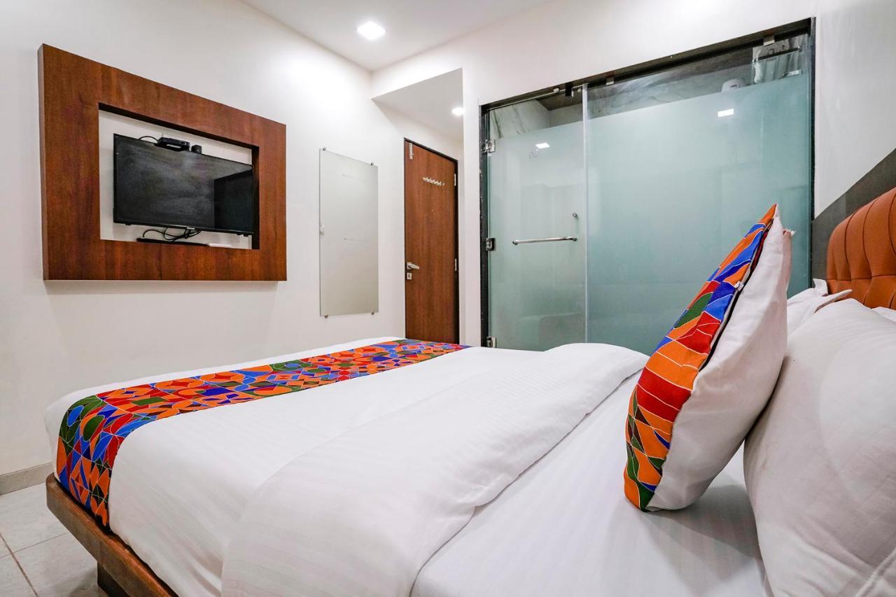 Fabexpress Varsha Residency Hotel Mumbai