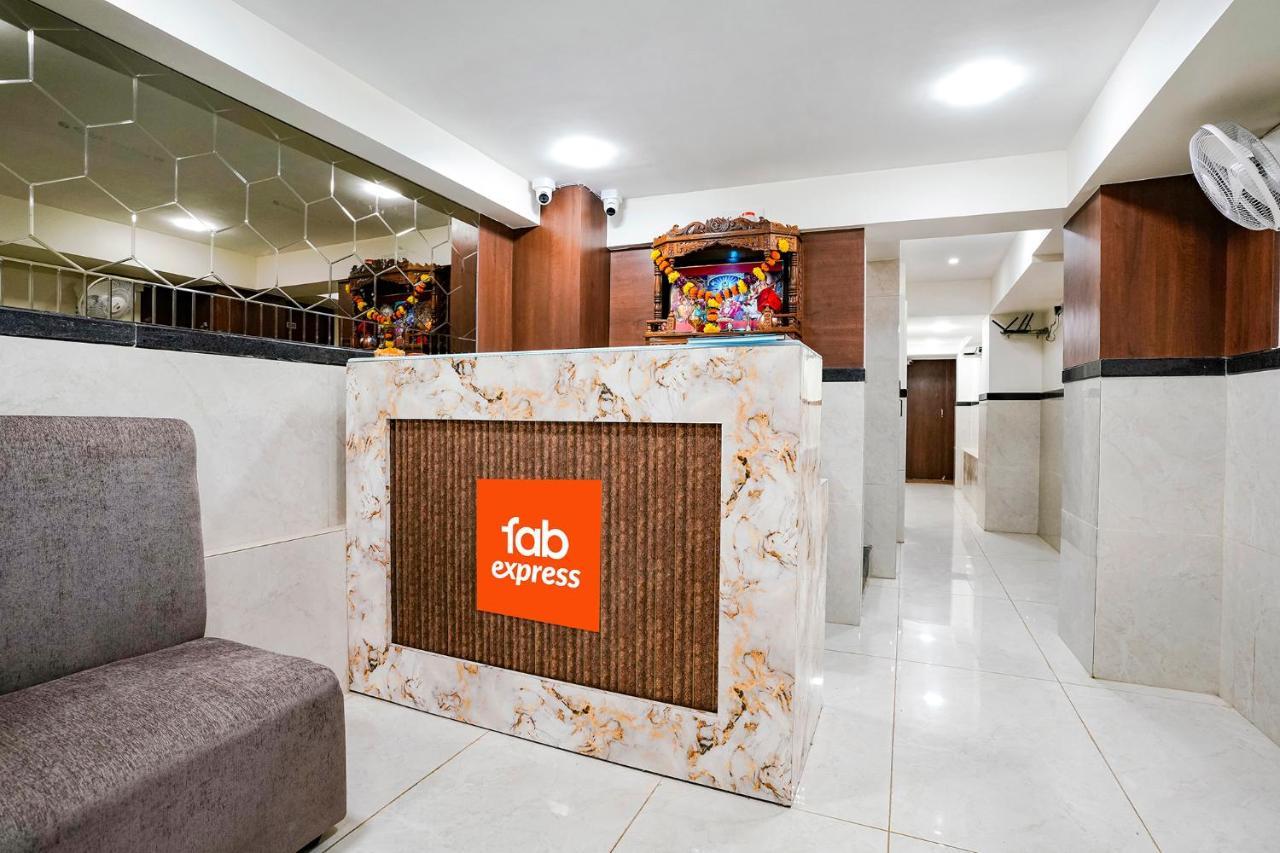 Fabexpress Varsha Residency Hotel 3*