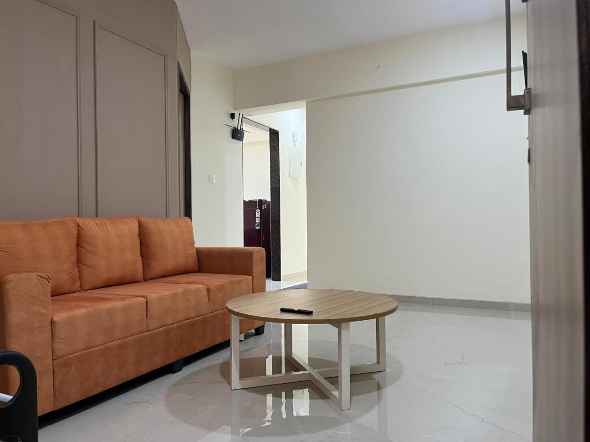 Apartment 3bhk Santacruz 802 Mumbai