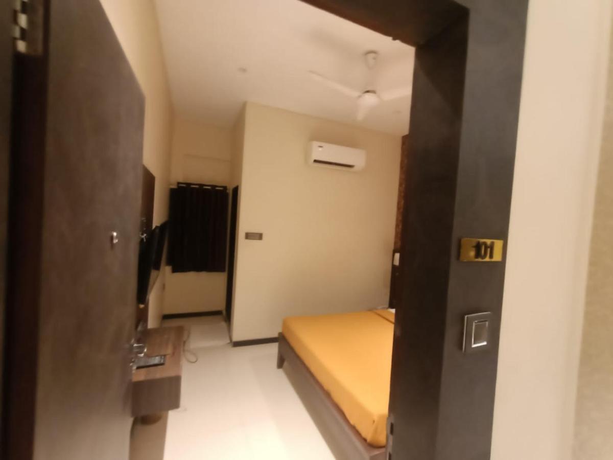 Hotel Shubham Mumbai