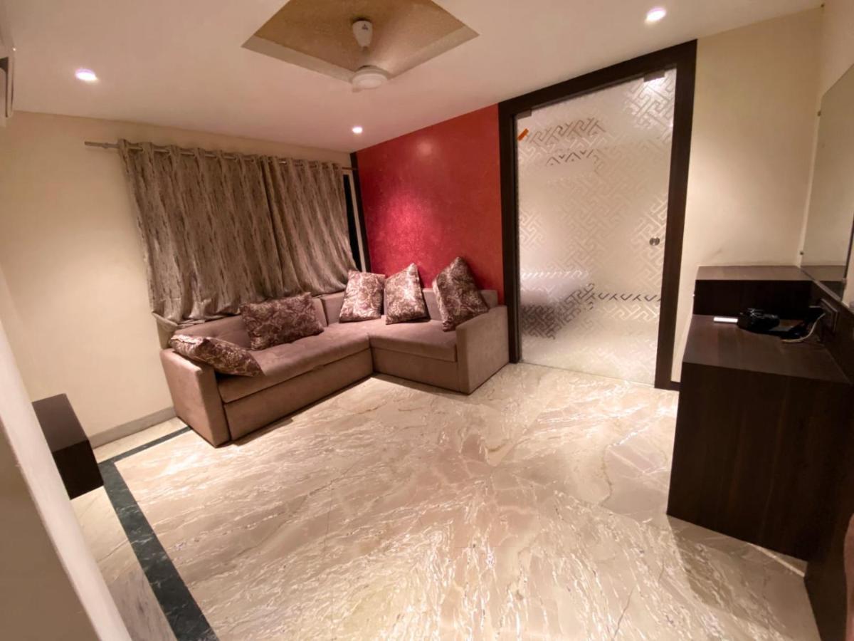 Shubham Mumbai