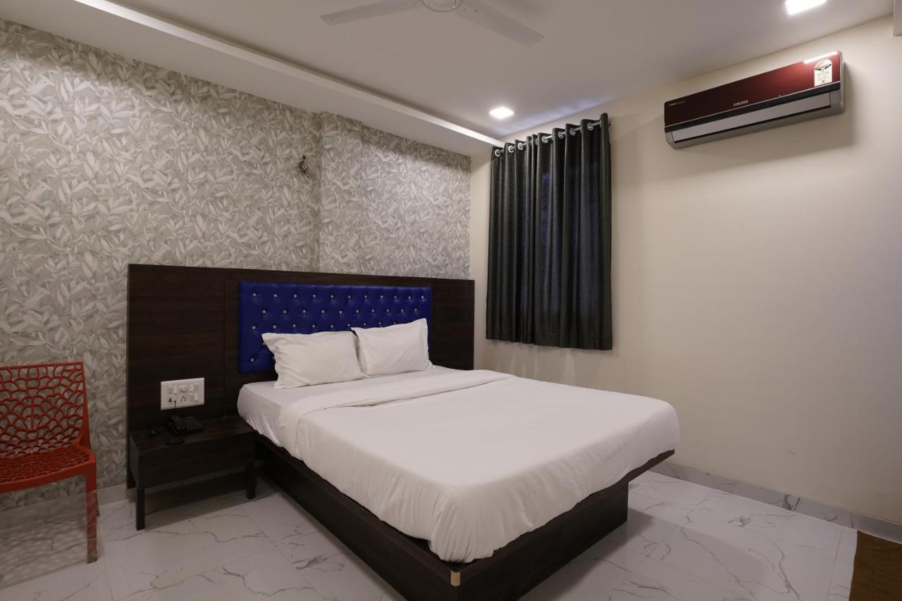 King Residency Hotel *