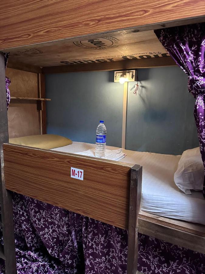 New Mahira Hotel 3*
