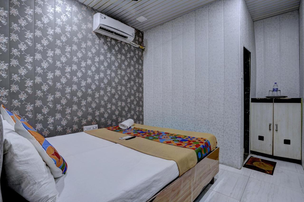 Hotel Saini,mumbai 2*