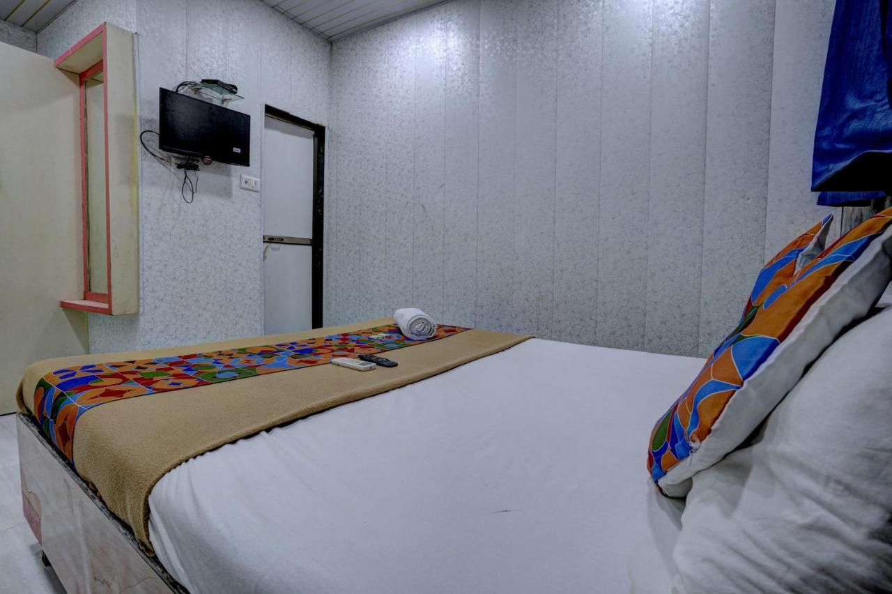 Saini,mumbai Hotel