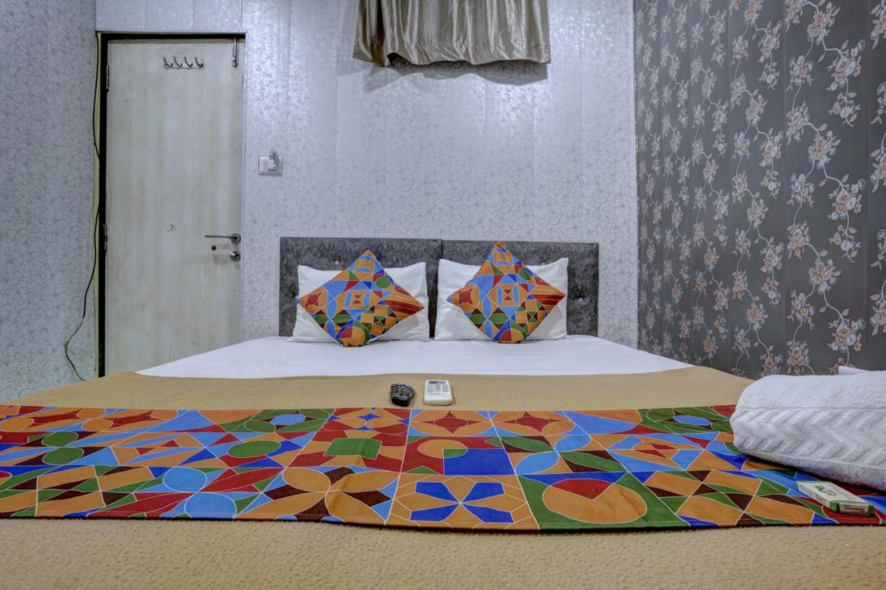 Hotel Saini,mumbai 2*