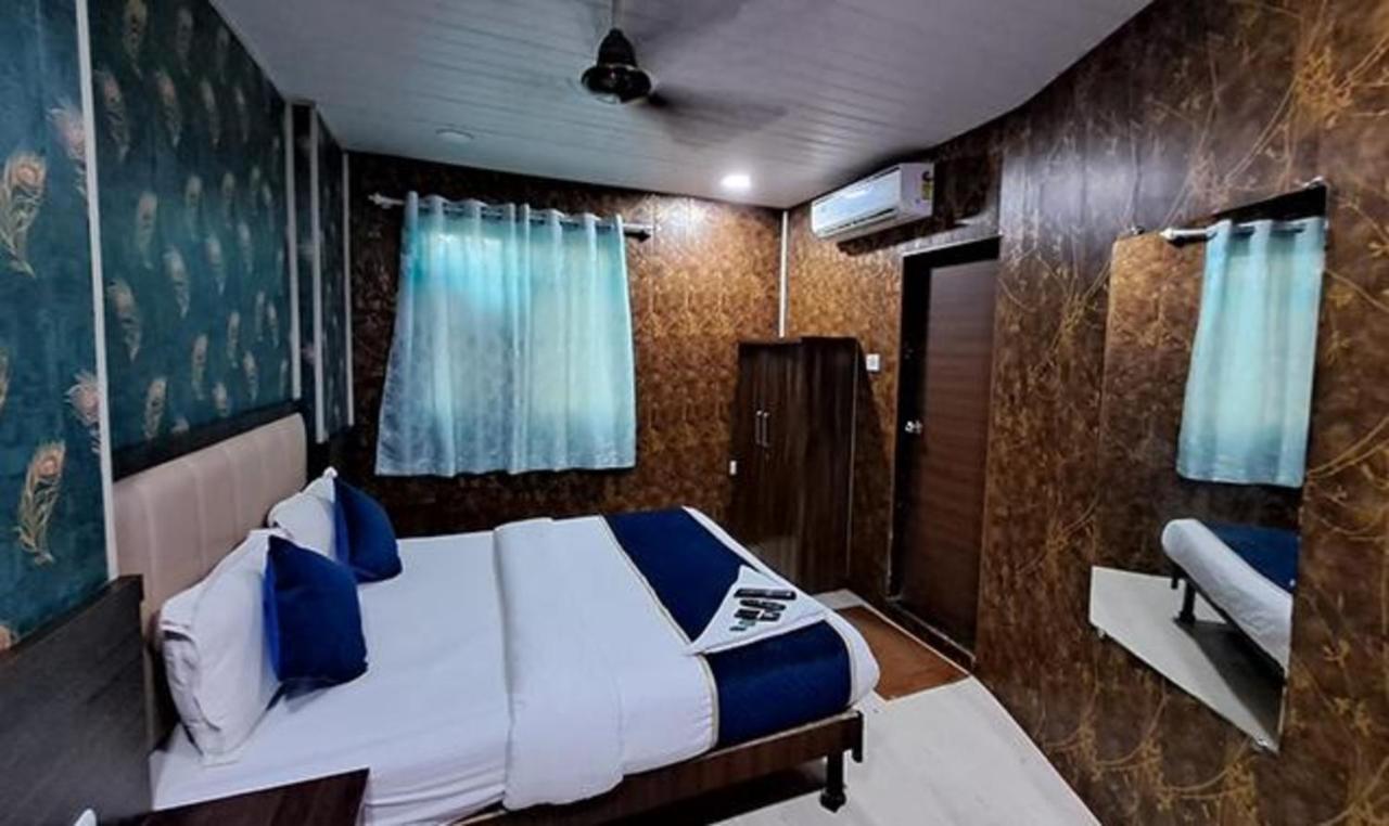Hotel Fabexpress Ashirwad Residency 3*
