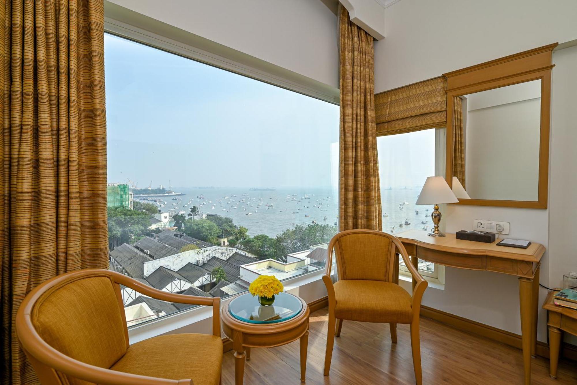 Fariyas , Colaba Hotel Mumbai