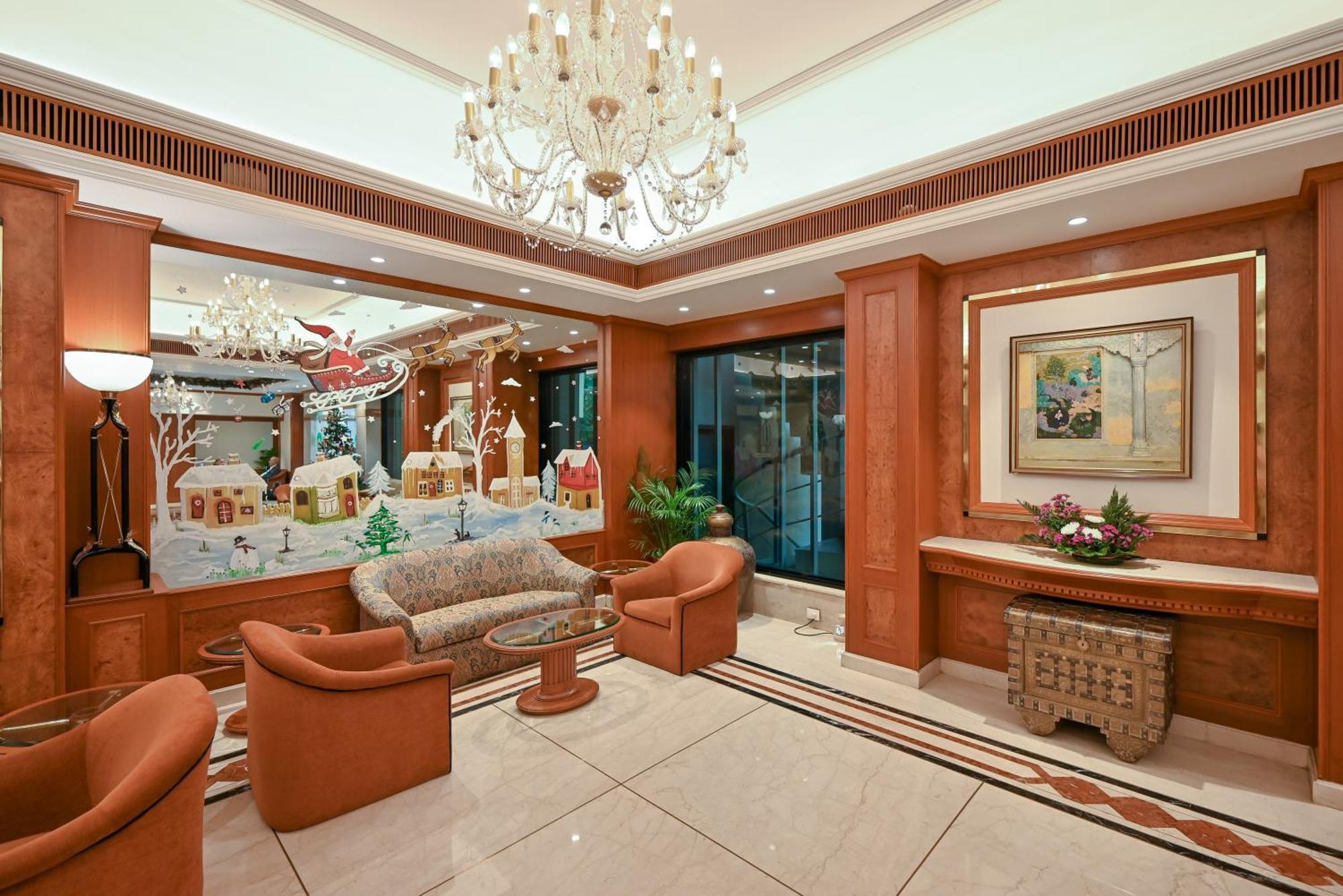 Fariyas , Colaba Hotel 4*