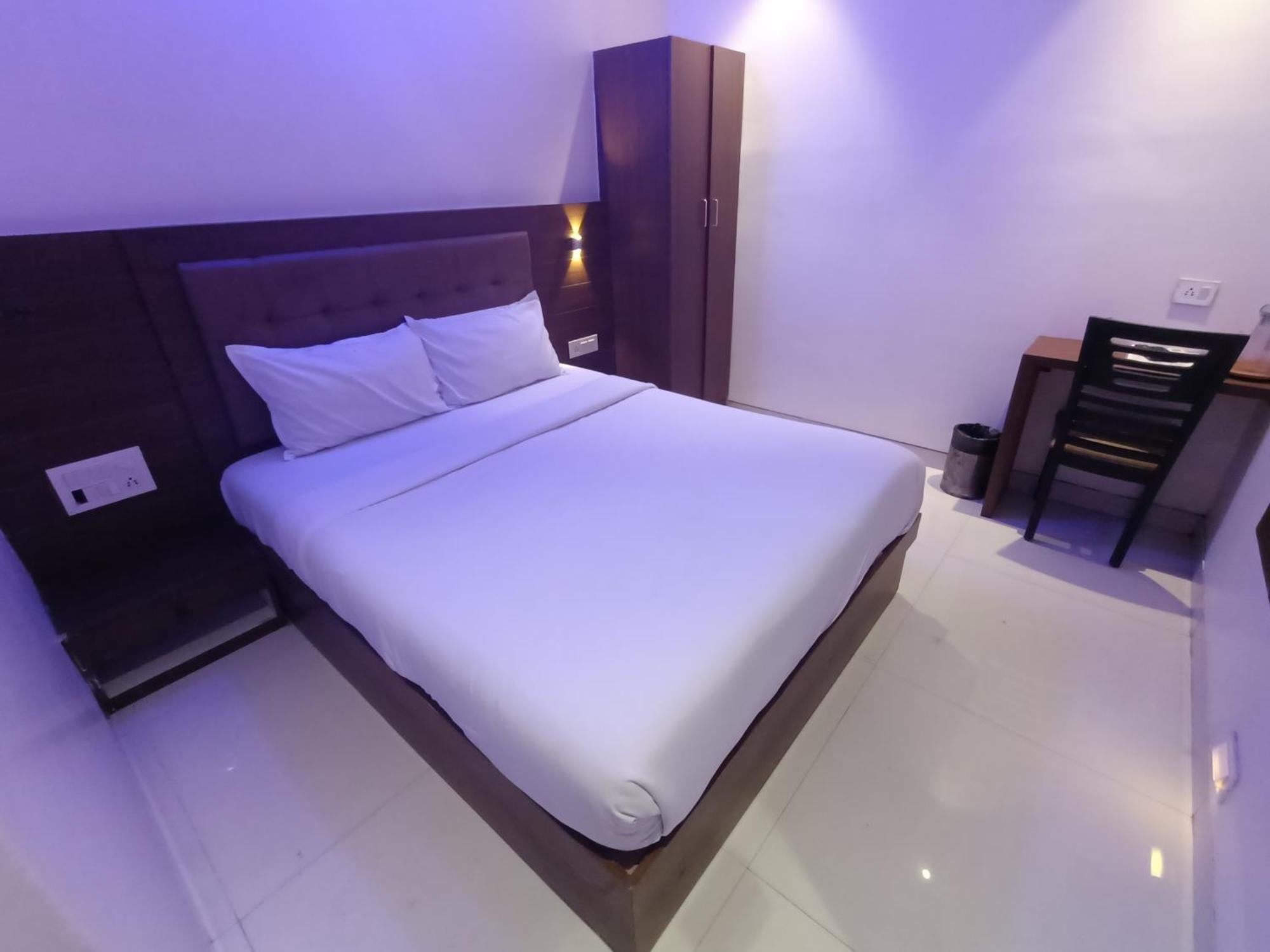 Hotel Embassy - Bandra Kurla Complex - Bkc Mumbai