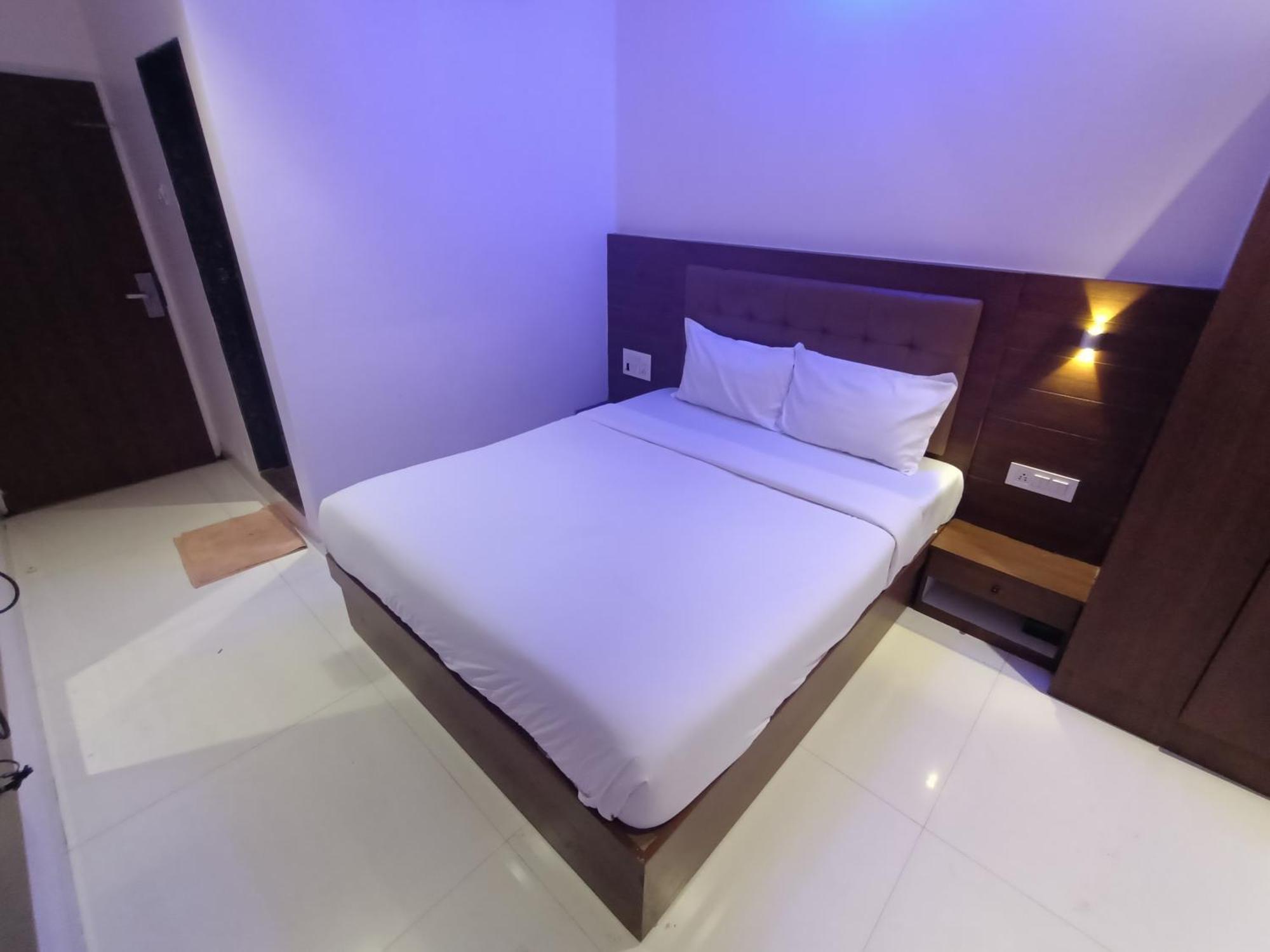 Hotel Embassy - Bandra Kurla Complex - Bkc 3*