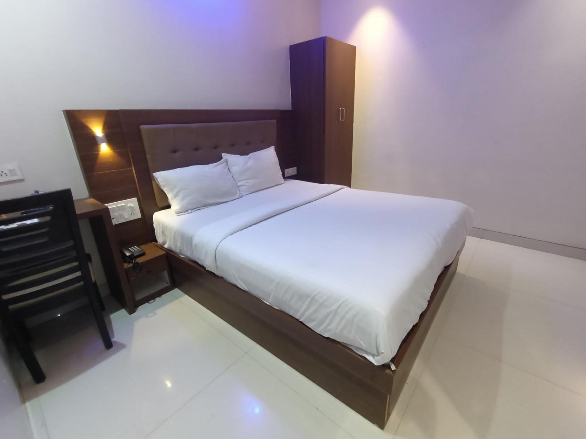 Hotel Embassy - Bandra Kurla Complex - Bkc 3*