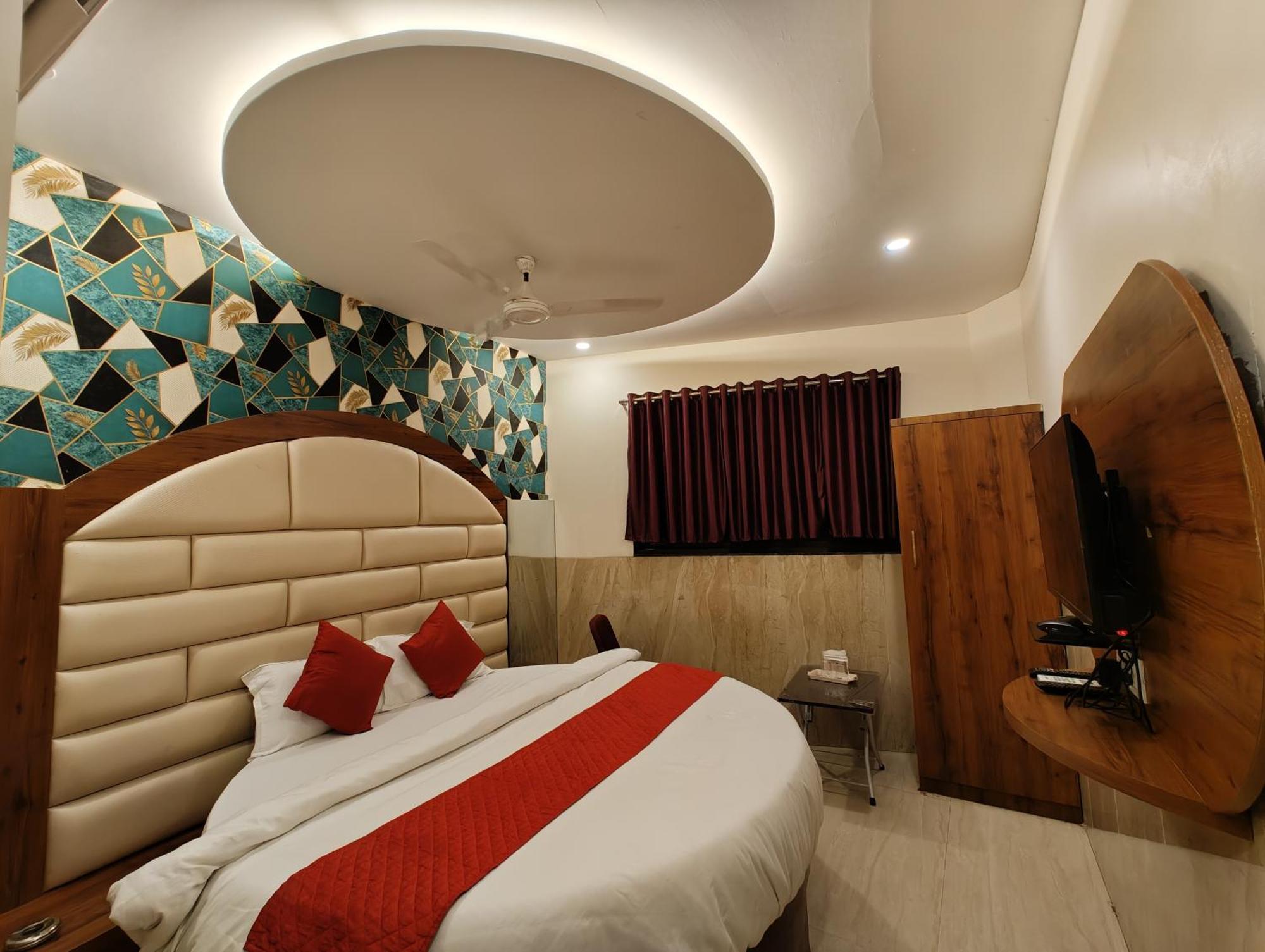 Dream Palace Residency - Near To Us Embassy Bkc Mumbai