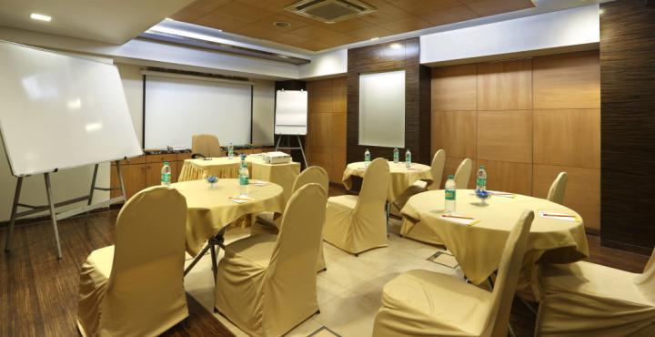 Nestor Hotel, Hotel Mumbai