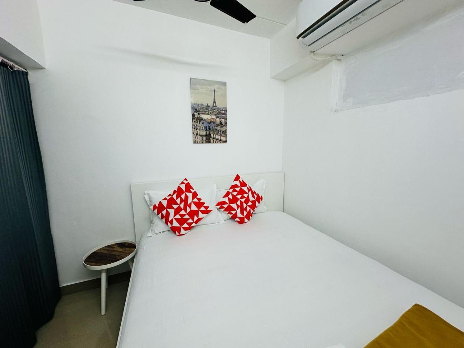 1br Parel Apartment Mumbai