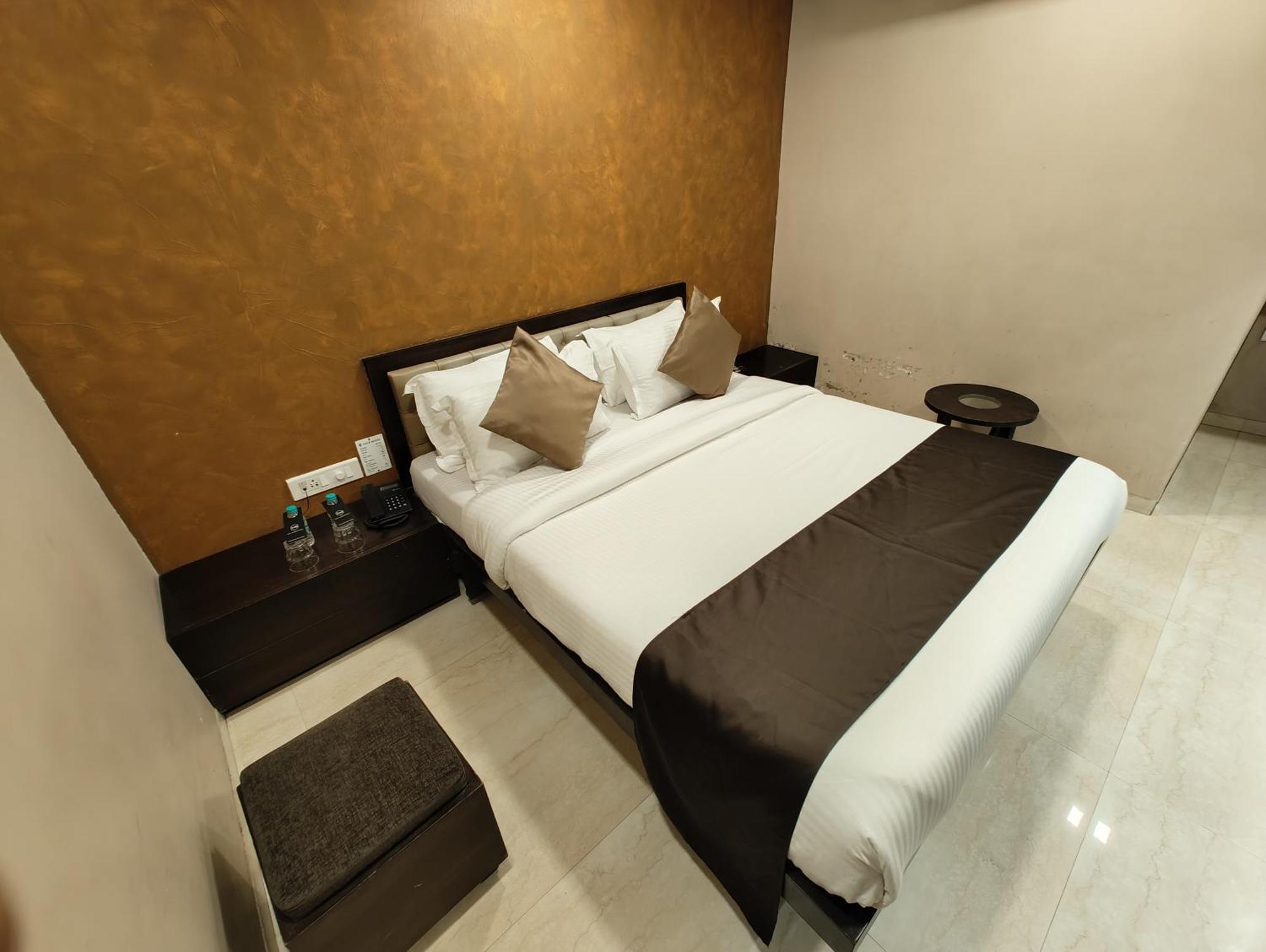 Hotel The Majlis - Colaba 3*