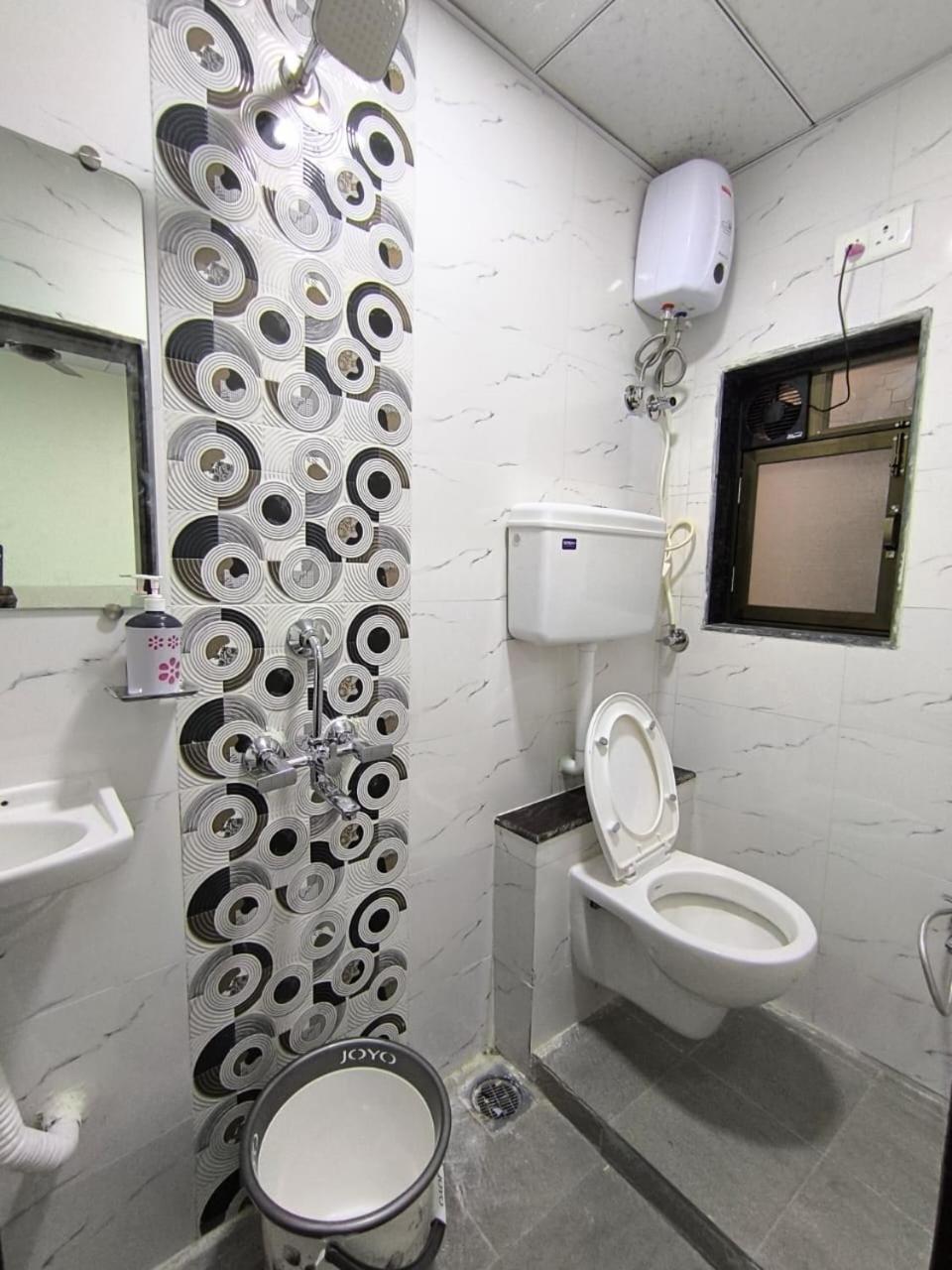 Hotel Sapna Lodging & Boarding Mumbai