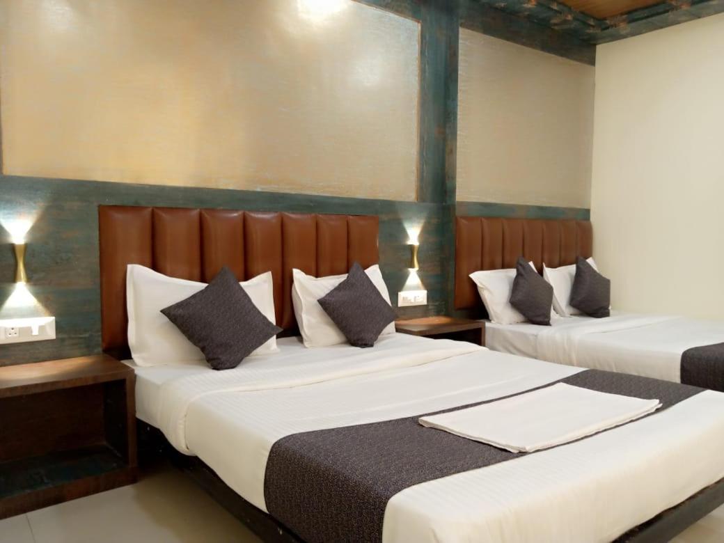 Hotel Tri Mumbai