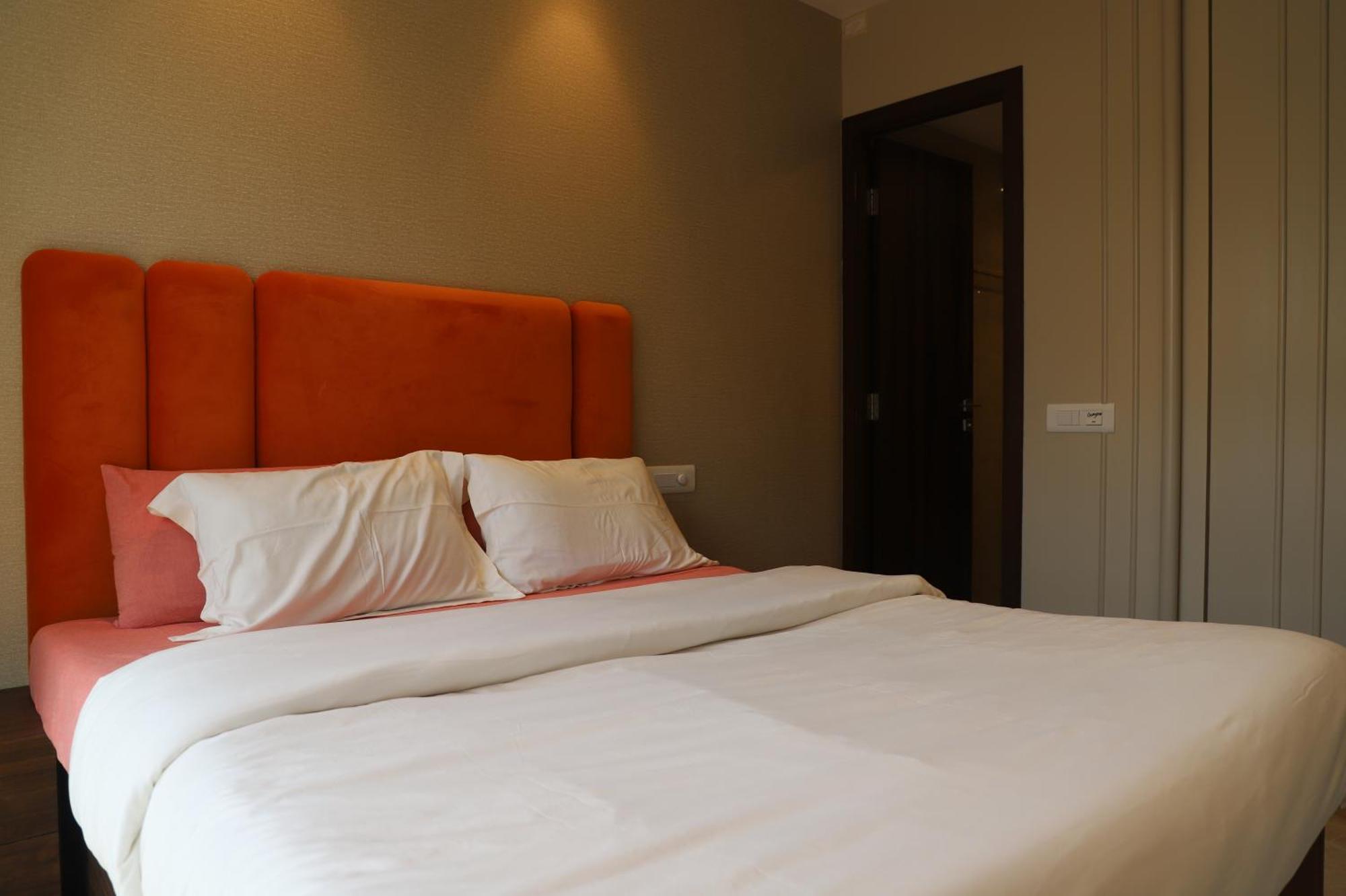 Zenia Luxury Suites And Serviced *