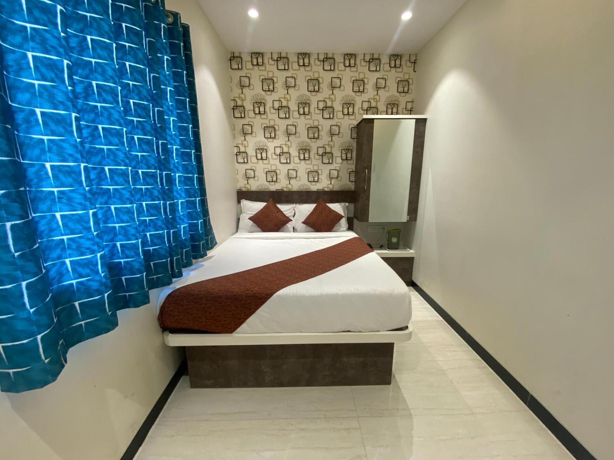 Rose Hotel Mumbai