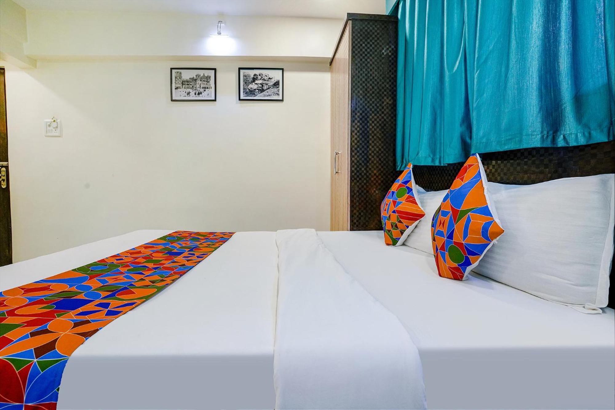 Hotel Fabhotel Bindra Elite