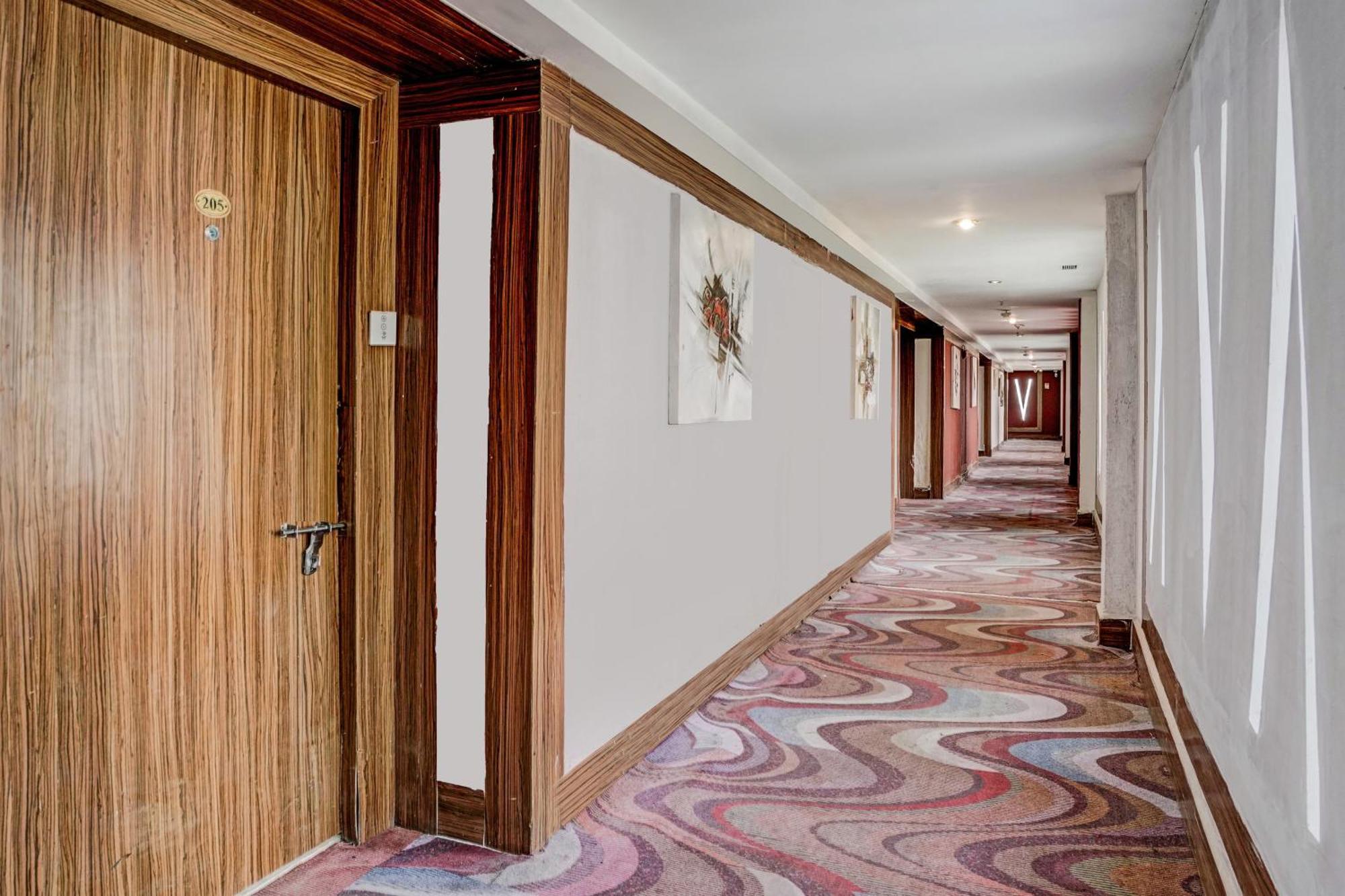 Hotel Townhouse 809 Royal Palms - Rose Collection