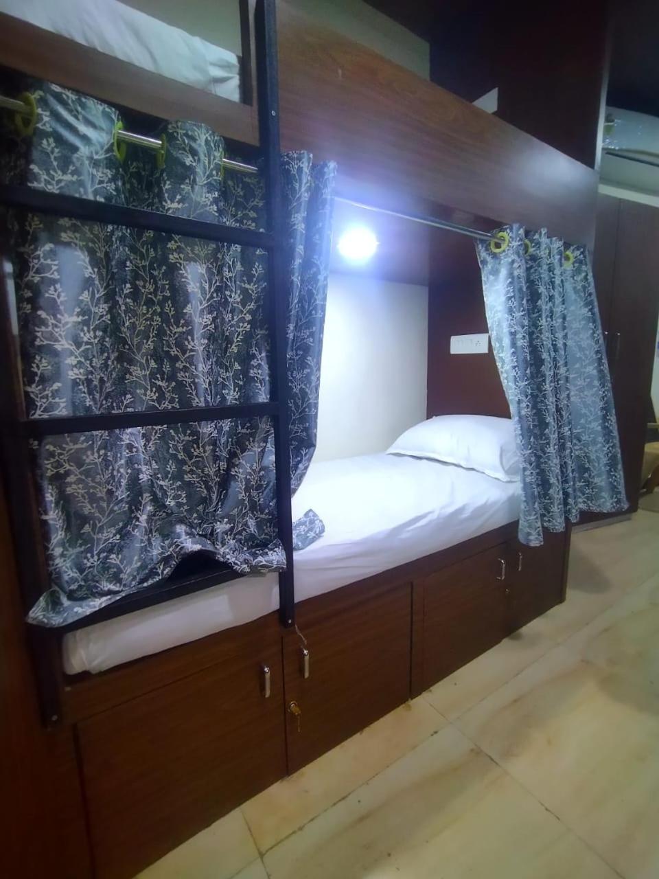 Dc Dormitory Asalpha Metro