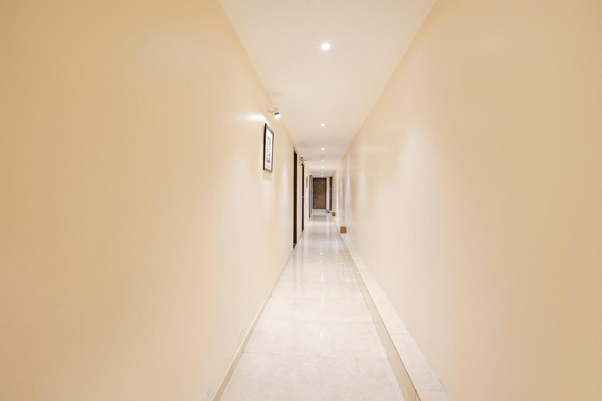 Fabexpress Wynd - Nr International Airport Hotel