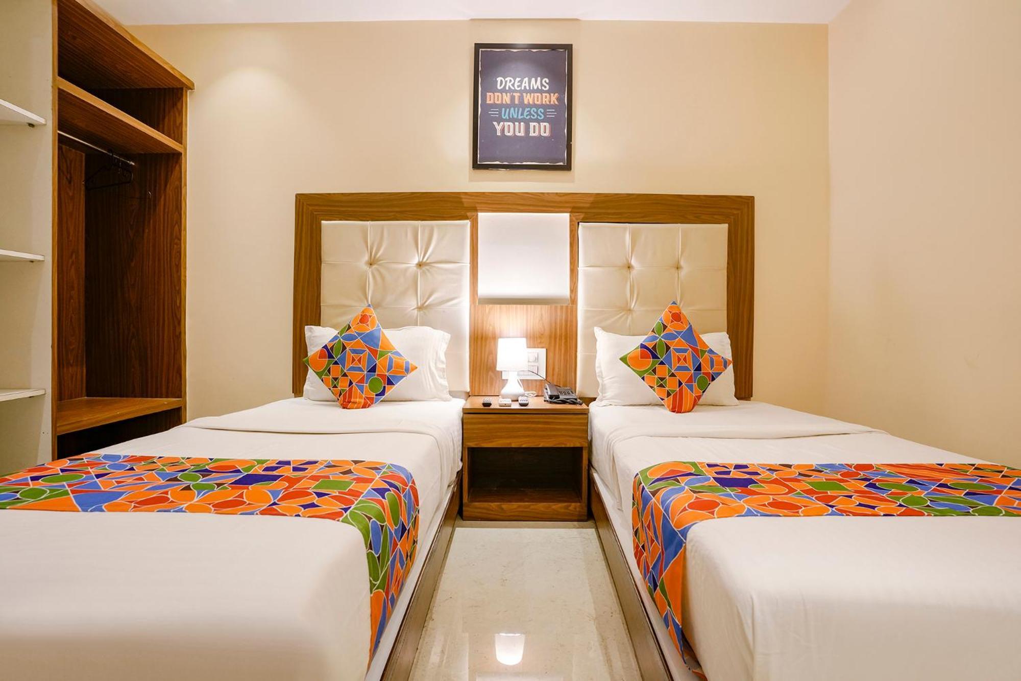 Fabexpress Wynd - Nr International Airport Hotel