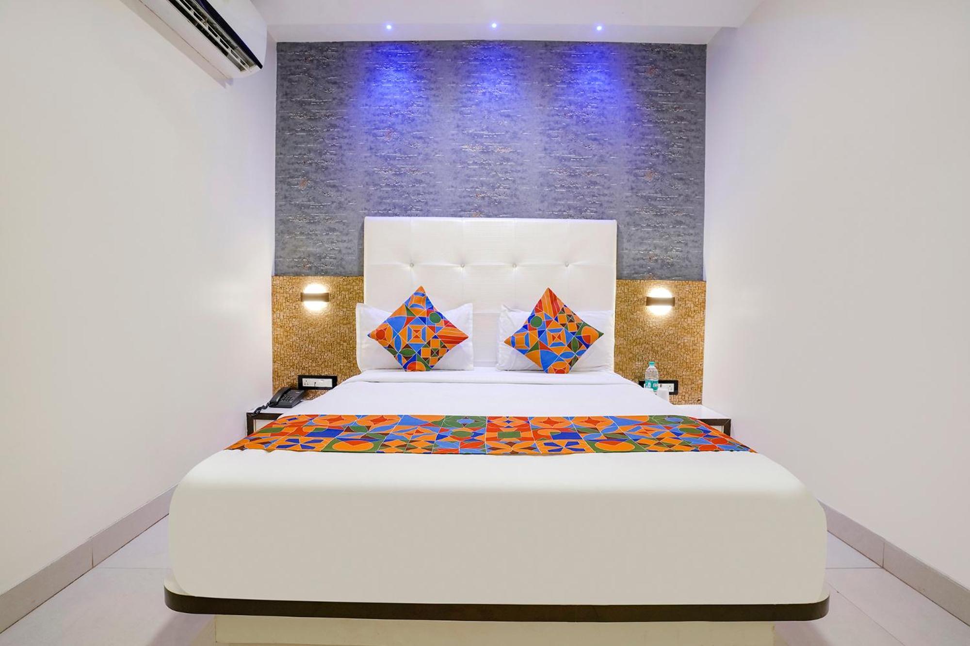 Guest house Fabexpress Golden Star Mumbai