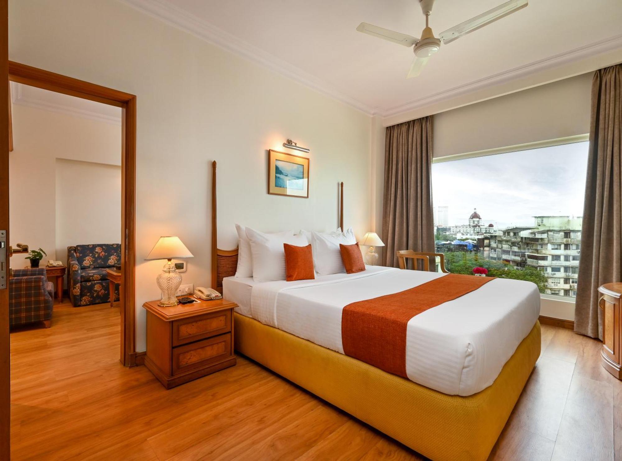 Fariyas , Colaba Hotel 4*
