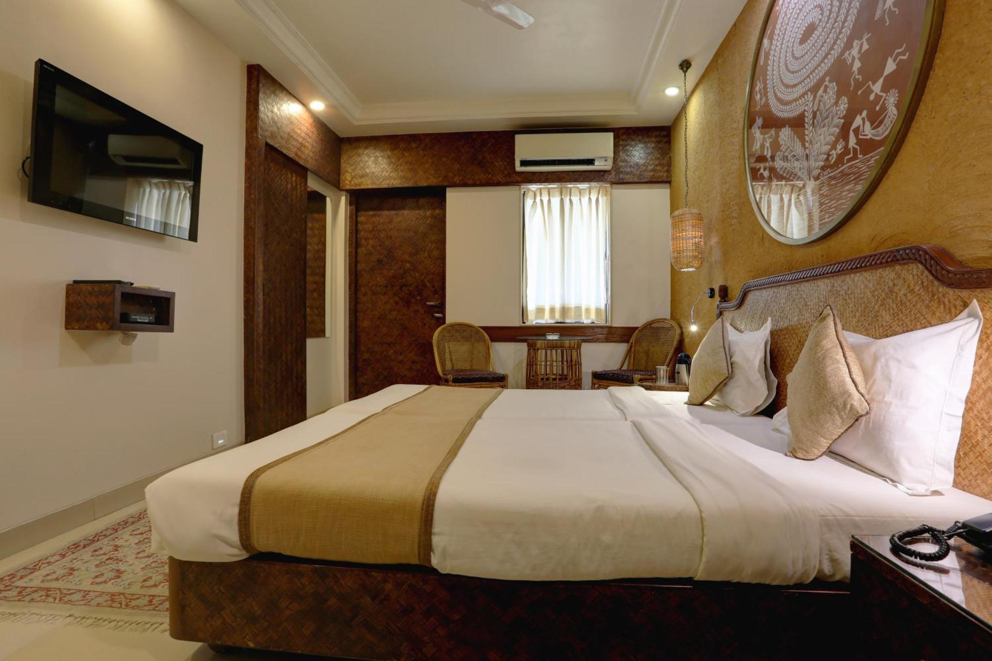 Accord Hotel Mumbai