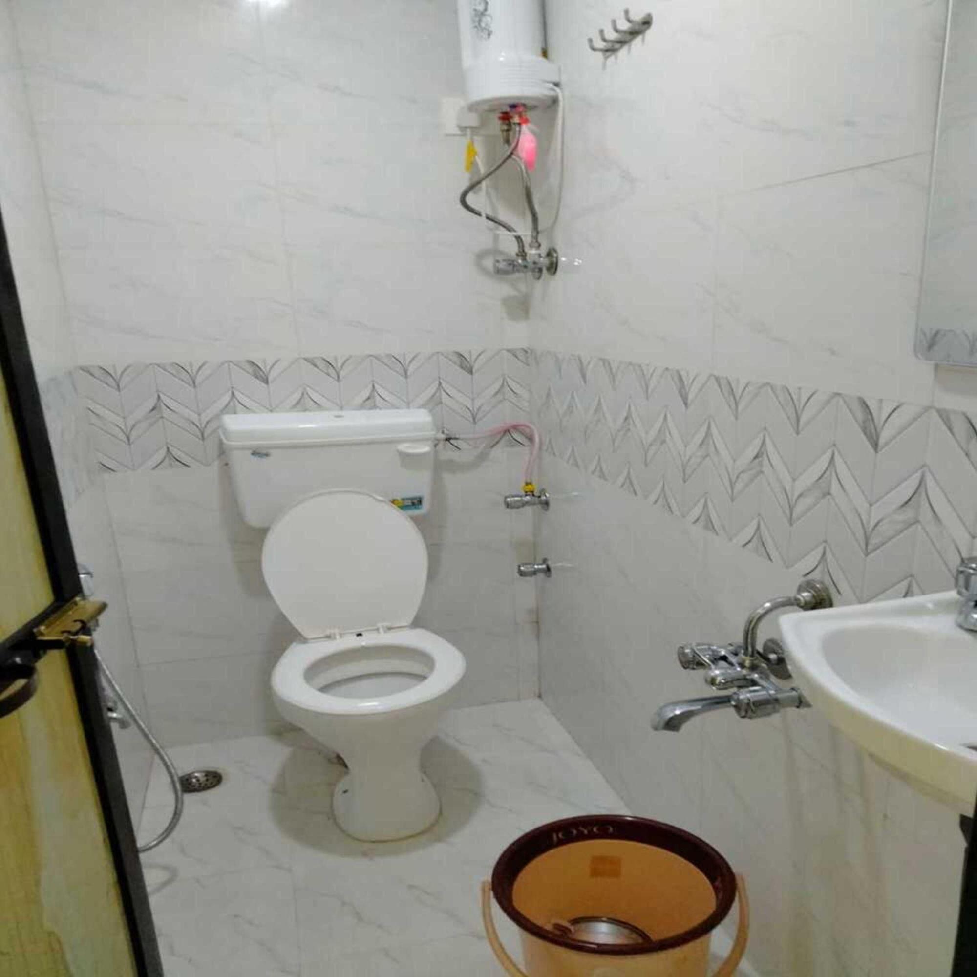 Guest house Sai Plaza, Chembur 2*