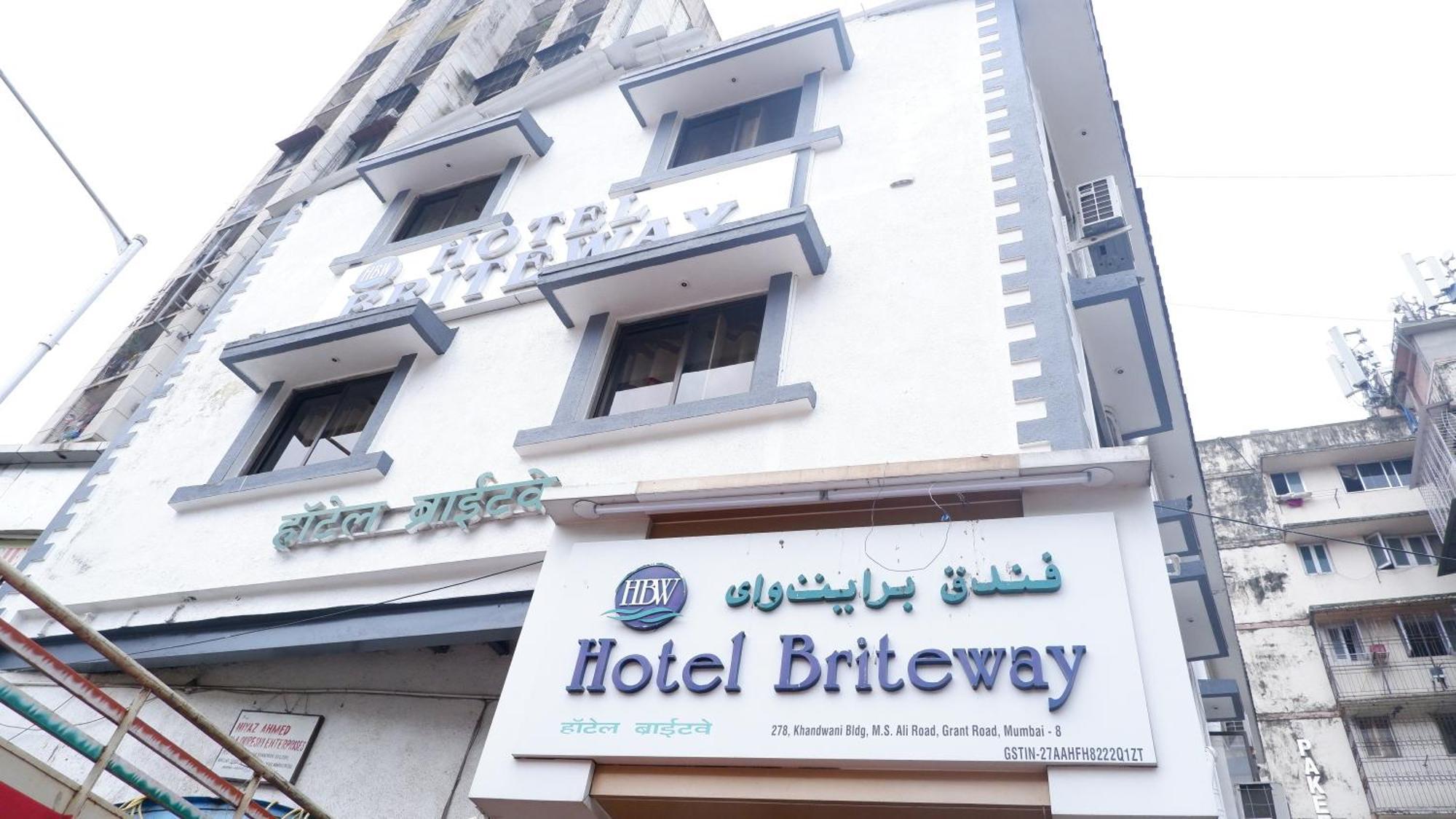 Briteway Hotel 3*