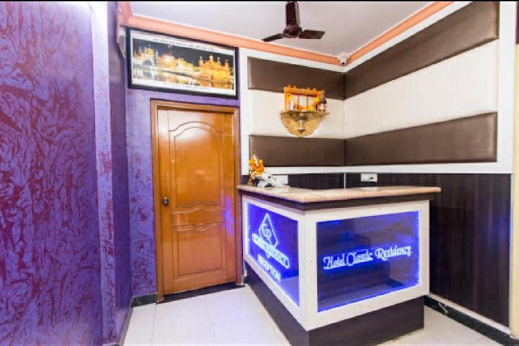 Classic Residency Hotel *