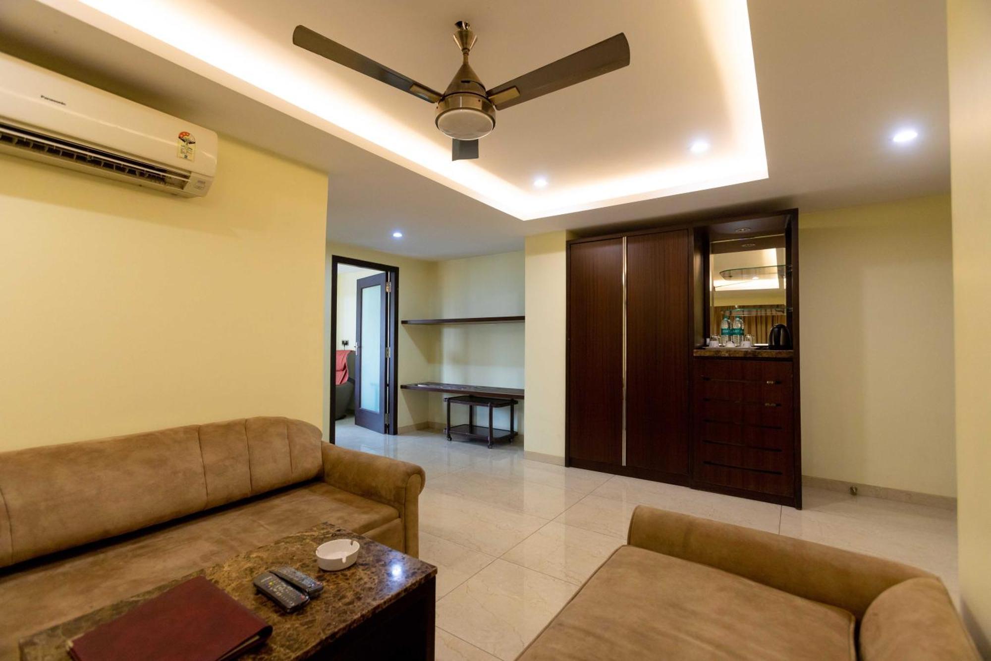Hotel Godwin - Colaba