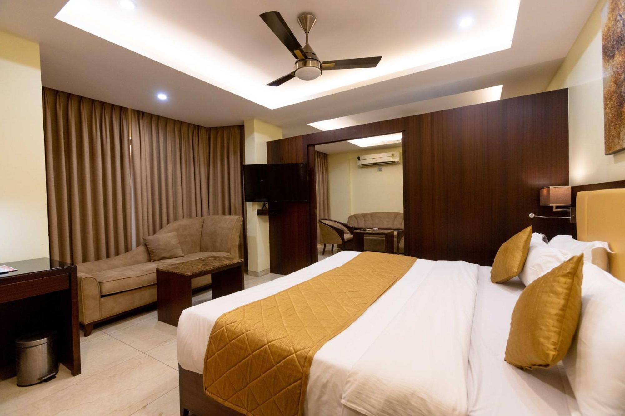 Godwin - Colaba Mumbai