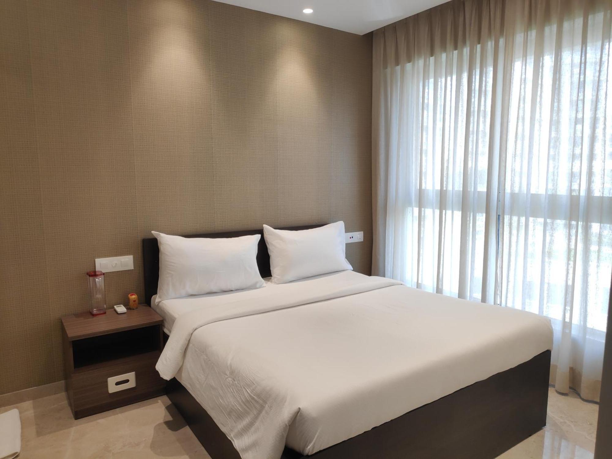 Apartment Maxxvalue Hiranandani Powai