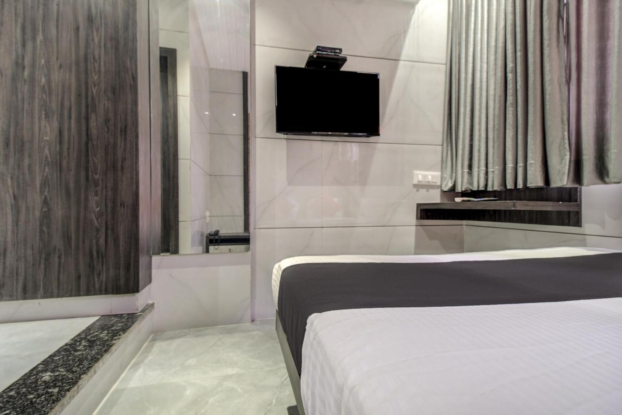 Spring Residency Hotel